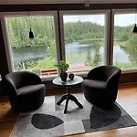 Cozy Lakeside In Trondelag *