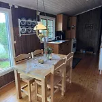 Cozy Lakeside In Trondelag Skaun