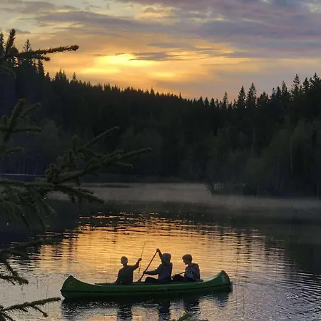 Cozy Lakeside In Trondelag